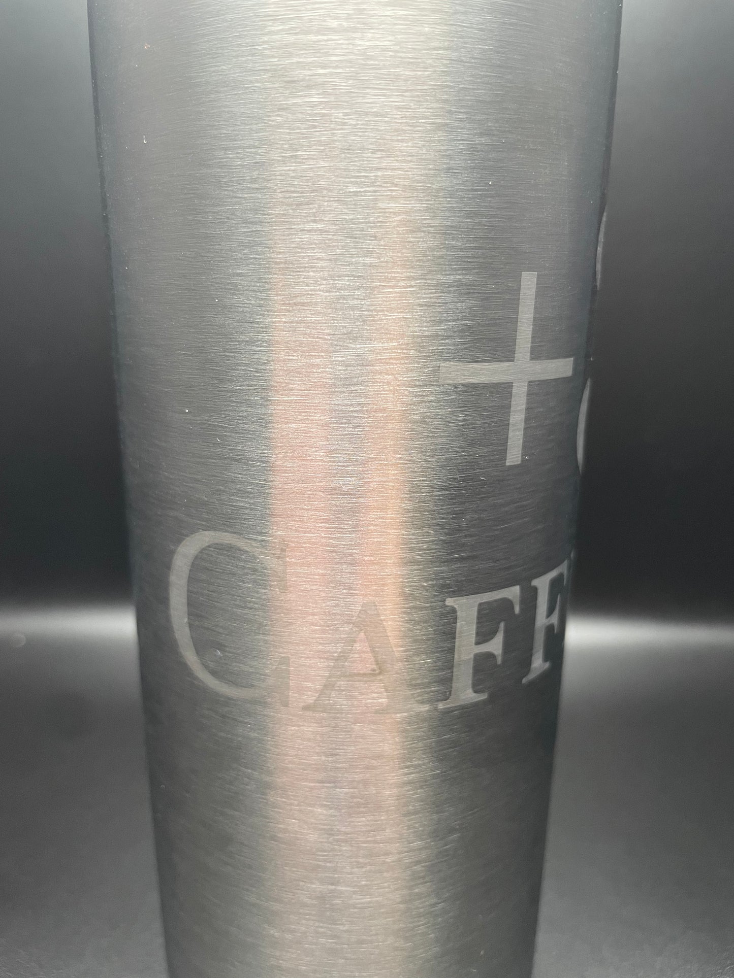 D&D Etched Stainless Steel Insulated Tumbler w/ Straw & Lid