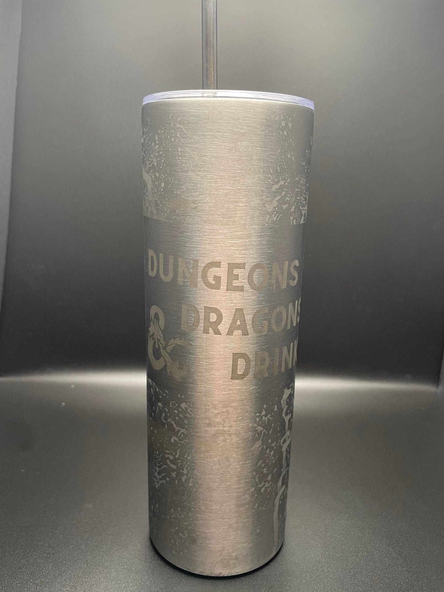 D&D Etched Stainless Steel Insulated Tumbler w/ Straw & Lid